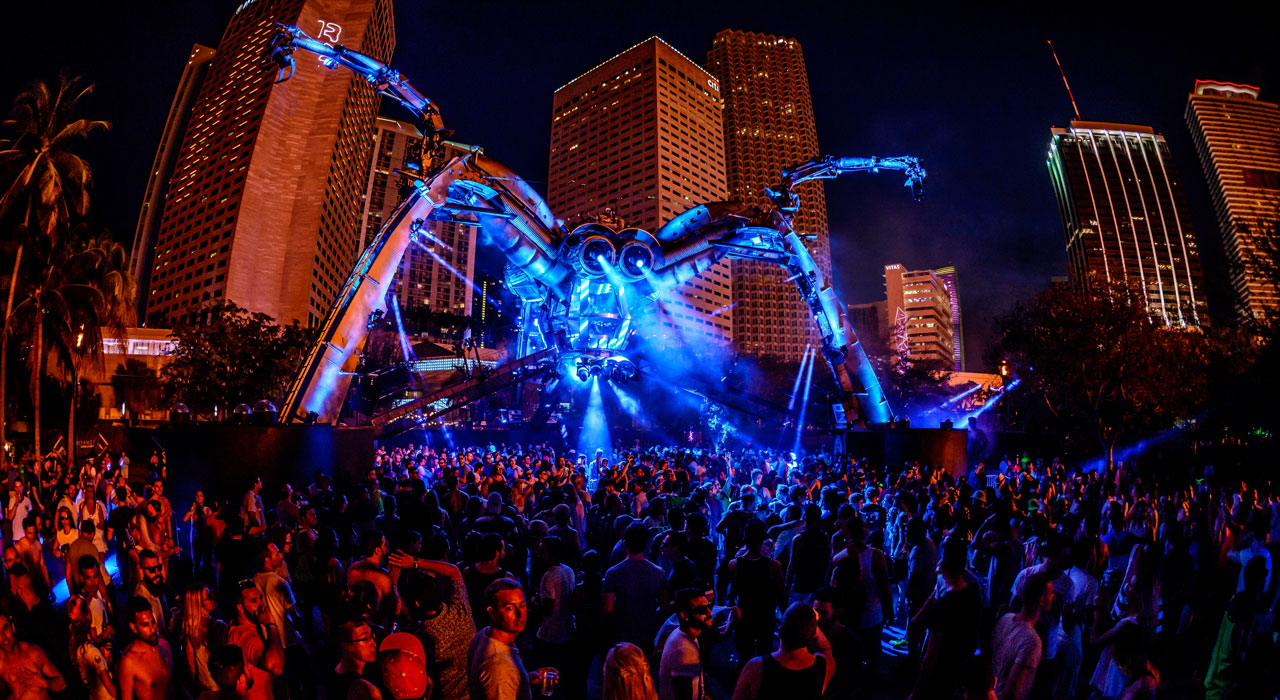 музыкальный фестиваль в майами. ультра мьюзик фестиваль. Ultra music festival miami 2019. U n f 5. логотип ultra festival.